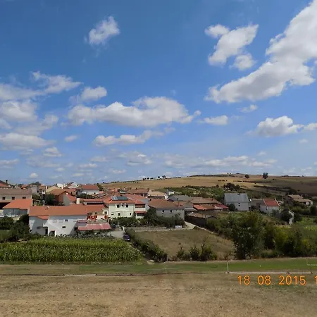 Gospodarstwo agroturystyczne Casarao Dos Reis *